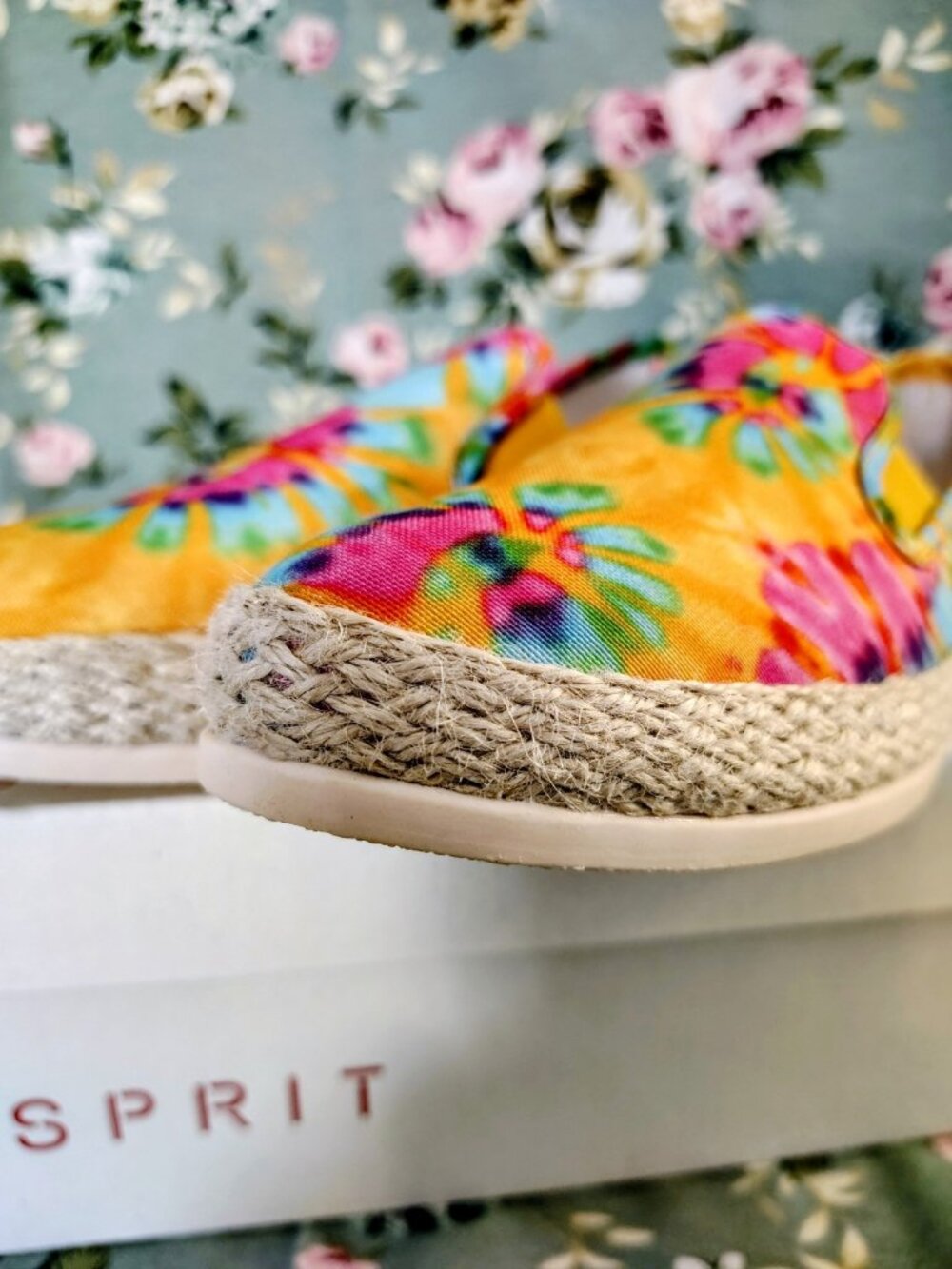 NIB Espirit Erika Yellow Pink Tie-Dye Espadrille Sneakers Womens Shoes Size 8 - Picture 2 of 14